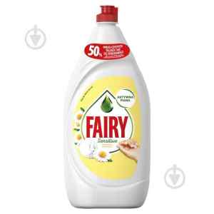 Средство моющее для посуды Fairy Sensitive, Ромашка и витамин Е 1.35л	  - фото 1